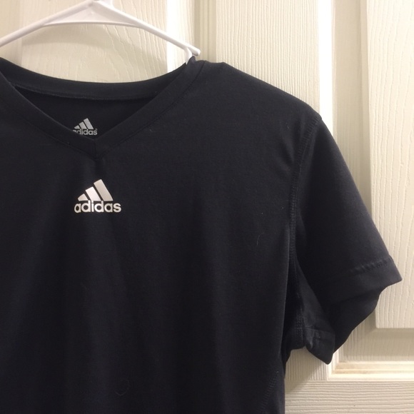 Adidas black athletic shirt - Picture 2 of 4